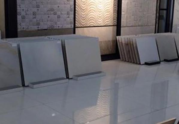 کارخانه تولیدی انواع کاشی و سرامیک در تهران